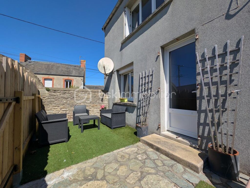 MAISON AVEC VUE MER – 119m² ENV. – 3 CHAMBRES – 5 pièces – 3 chambres – 118 m²