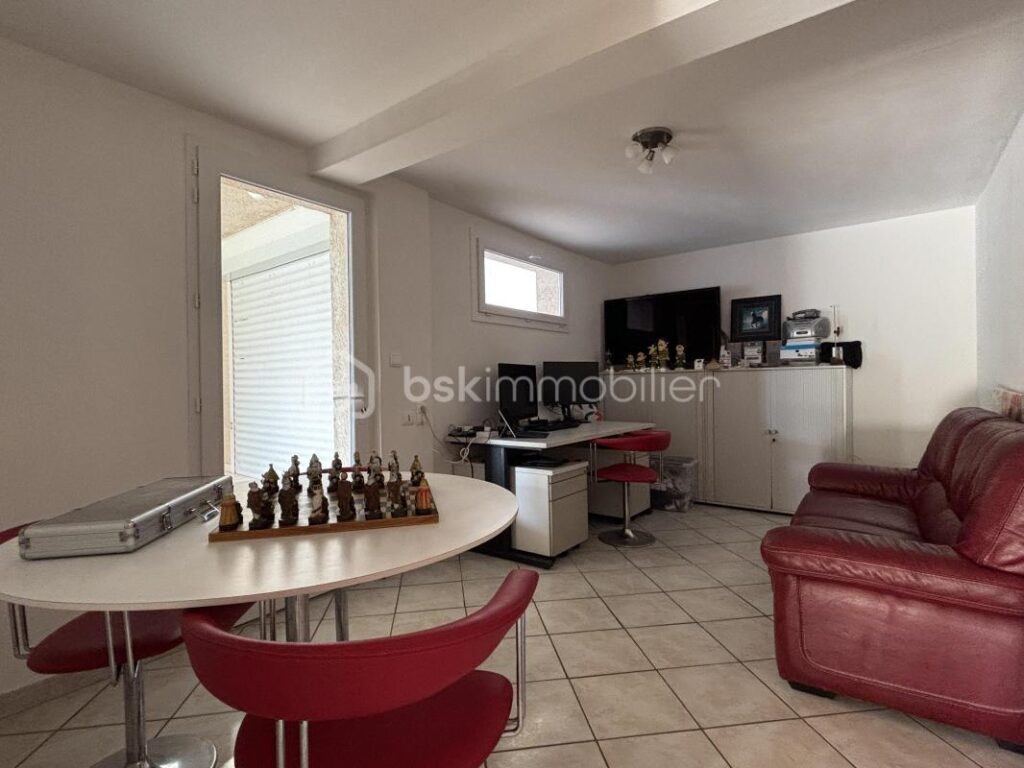 MAISON D’ARCHITECTE SUR RABASTENS – 8 pièces – 5 chambres – 219 m²