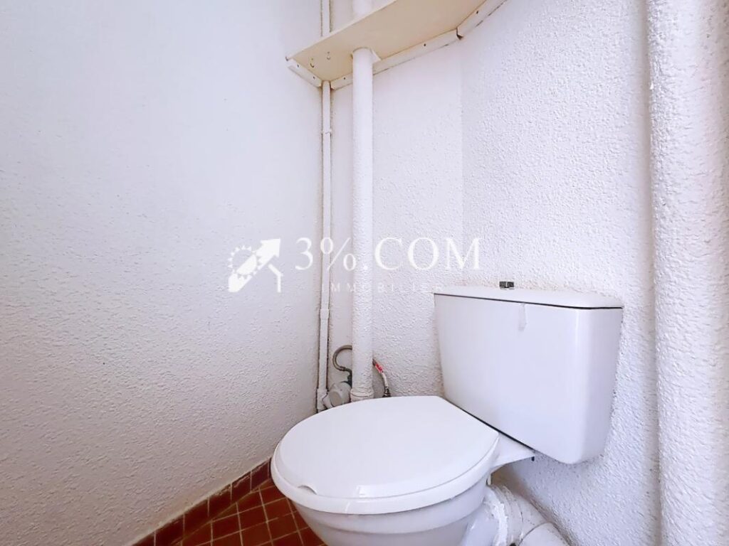 Appartement T2- belle vue sur le Port & les bateaux – parkin – 3 pièces – 1 chambre – 43 m²