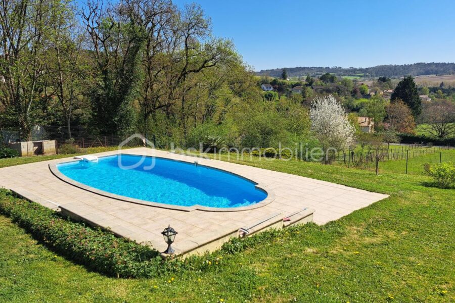 Maison à vendre à Neuvic
