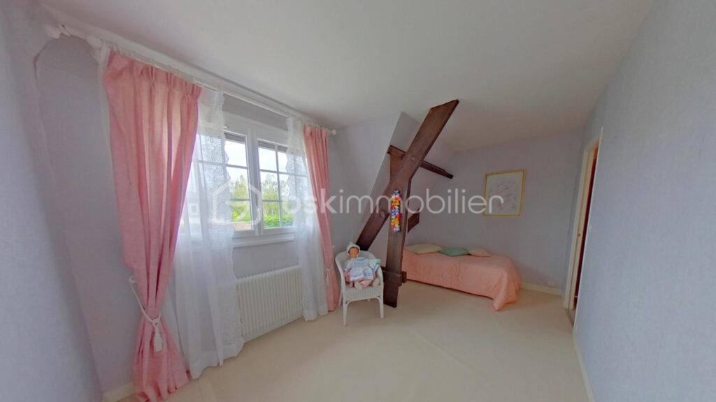 ✨ Maison traditionnelle avec vue panoramique – Cadre exceptionnel à 3 min de Pont-sur-Yonne ✨ – 5 pièces – 4 chambres – 140 m²