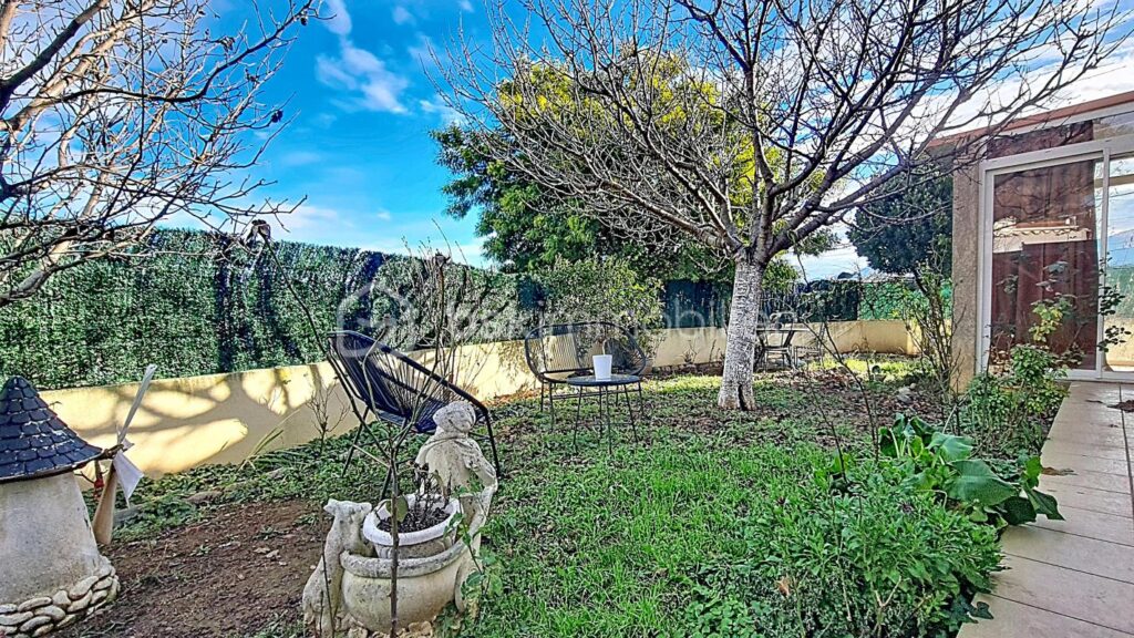 VILLA 4 FACES AVEC PISCINE ET VUE SUR LE CANIGOU – 4 pièces – 3 chambres – 97 m²