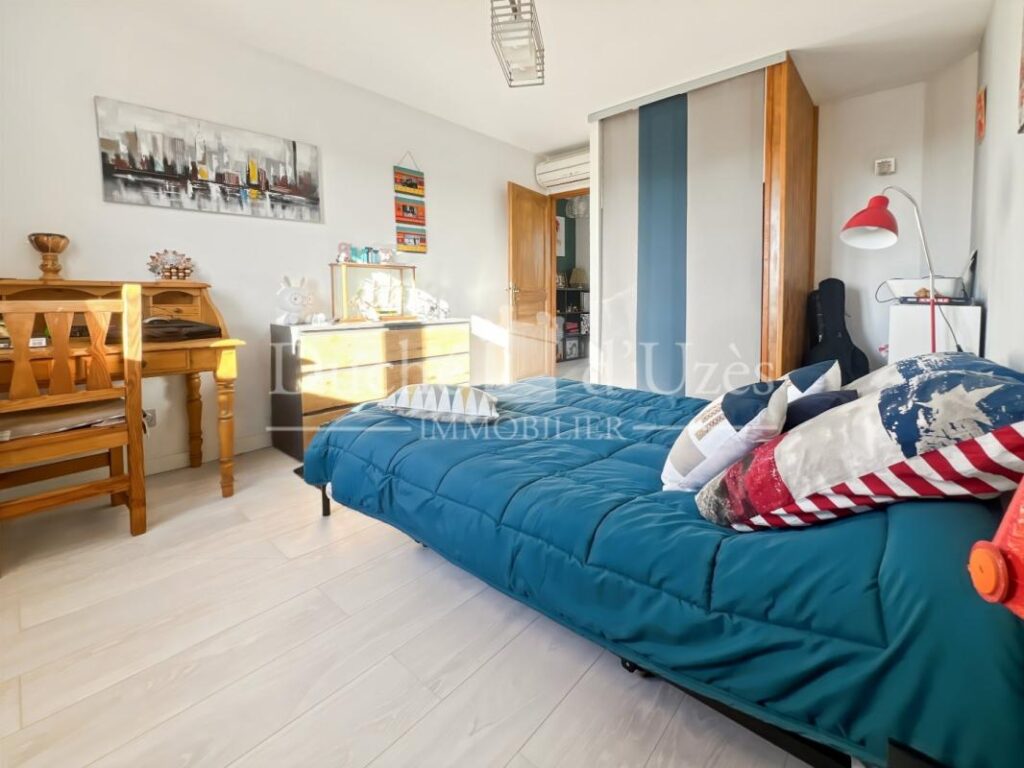 Maison – 5 pièces – 3 chambres – 116 m²