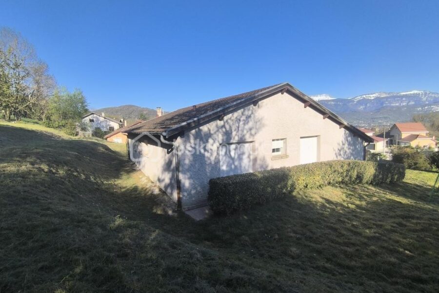 Maison à vendre à Voiron — Vue montagne — photo 18