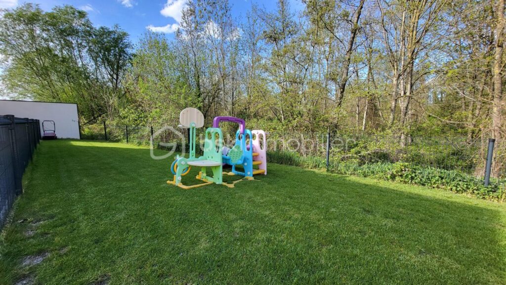 Maison plain pied tout confort – 6 pièces – 4 chambres – 156 m²