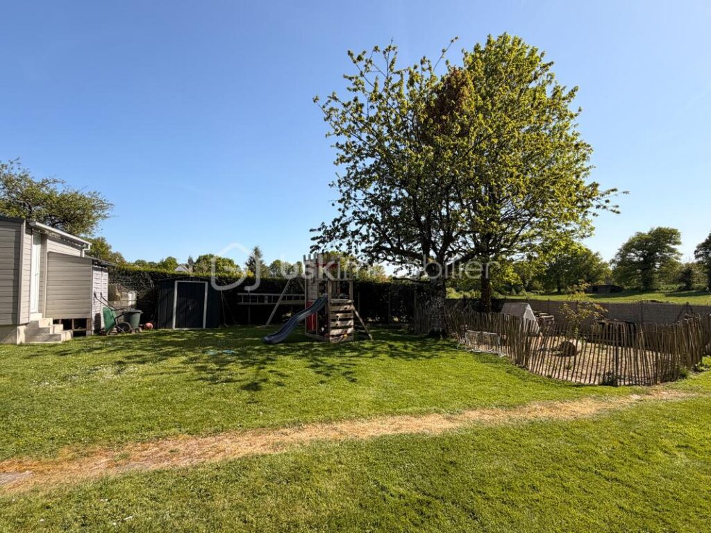 Maison en pierre renovée 100m2 2 chambres – 4 pièces – 2 chambres – 100 m²