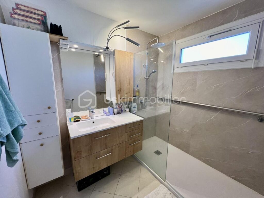 VILLA T7 MONTPELLIER 180m2 – 9 pièces – 5 chambres – 180 m²