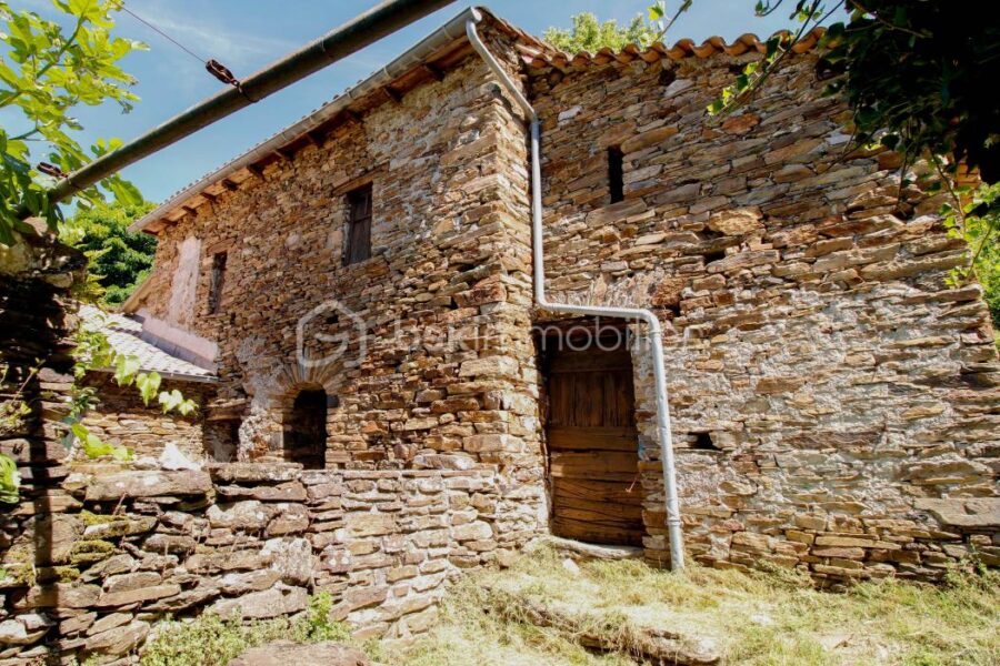 Maison à vendre à Saumane