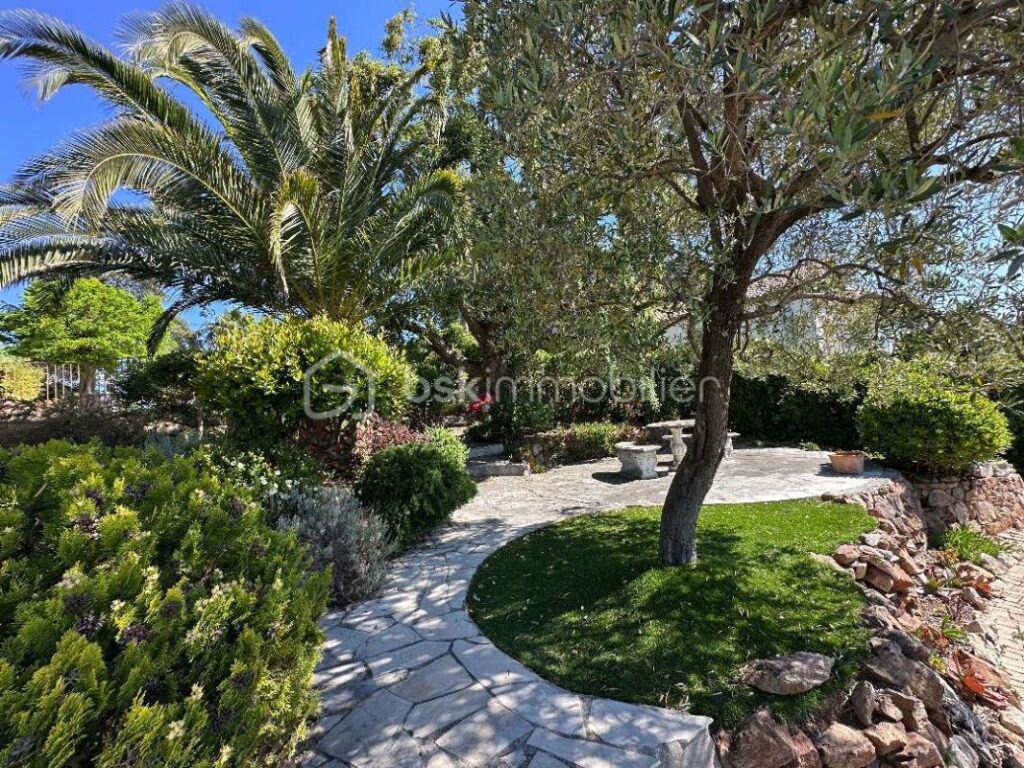 NOUVEAUTE – Villa avec vue mer panoramique – 6 pièces – 4 chambres – 150 m²