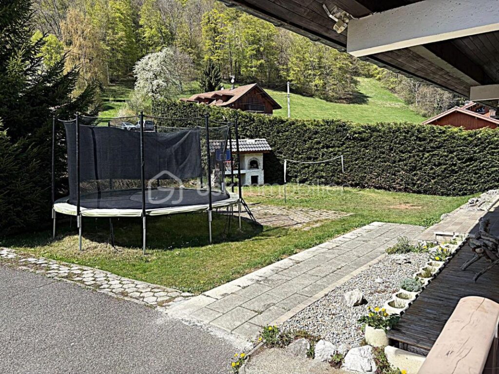 Invitation à l&rsquo;art de vivre au sein d&rsquo;un domaine entre ciel et montagnes ! – 7 pièces – 5 chambres – 134 m²