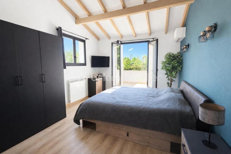 Maison à vendre à Roquefort les pins