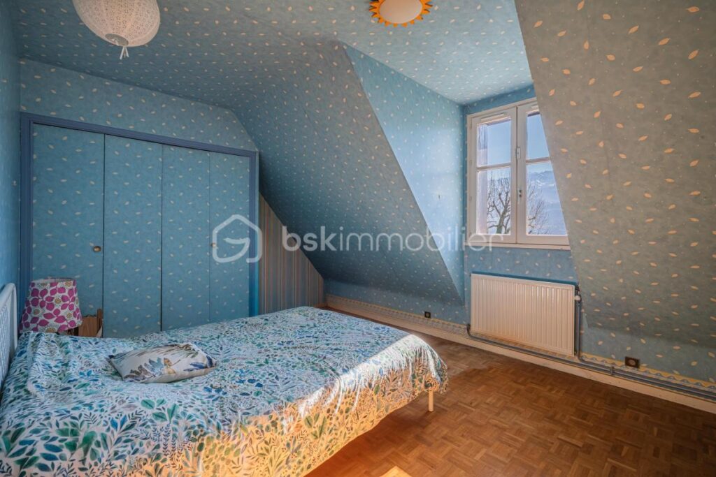 ***EXCLUSIVITÉ À BERNIN : LA VILLA FAMILIALE 7 PIECES PAR EXCELLENCE – ÉLÉGANCE & PANORAMA – 7 pièces – 4 chambres – 213 m²