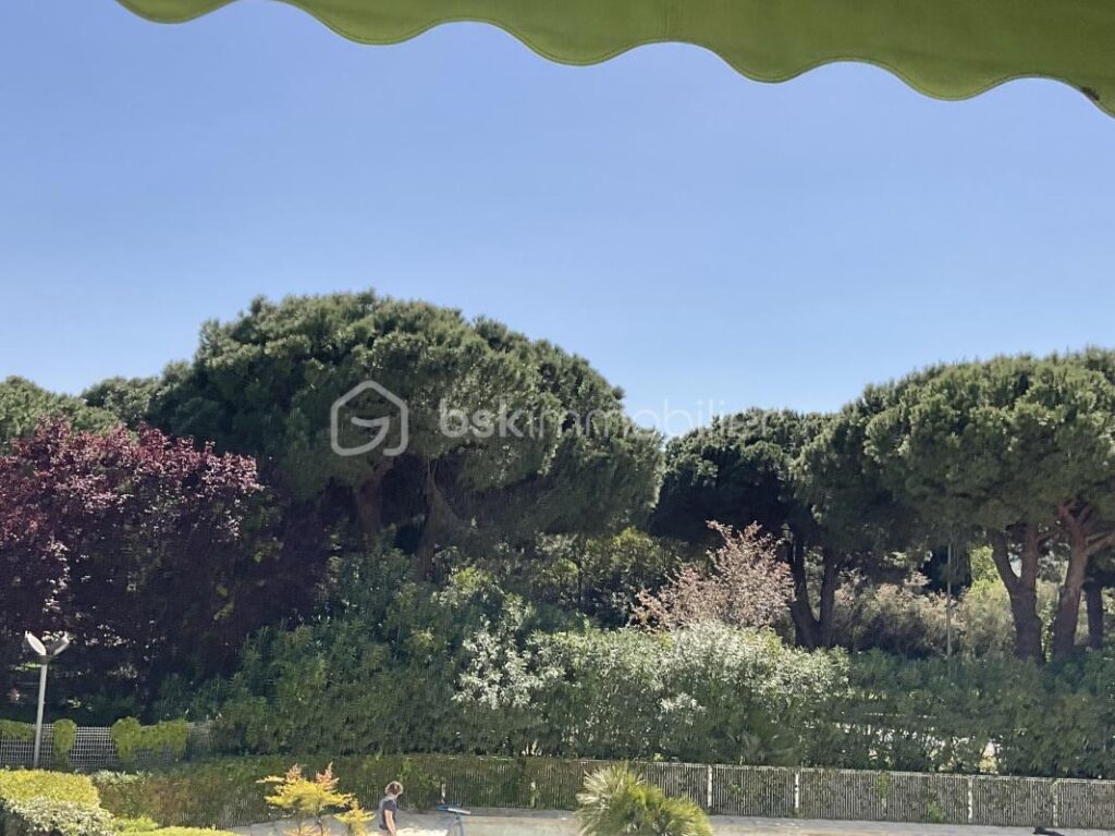 Un cocon avec parking, coté sud – 2 pièces – 1 chambre – 35 m²