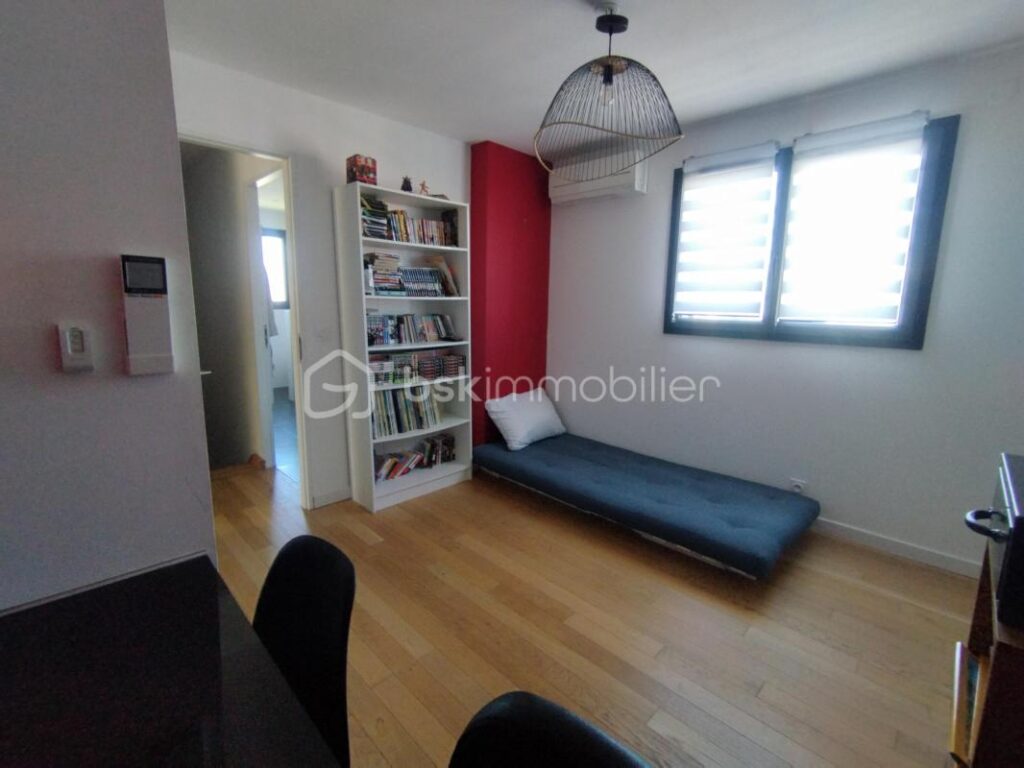 VILLA 3 FACES – 4 CHAMBRES – PISCINE – TOULOUGES – 5 pièces – 4 chambres – 119 m²