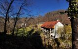 Ancien moulin renové avec grange et terrain à Boisset 15600 – 5 pièces – 4 chambres