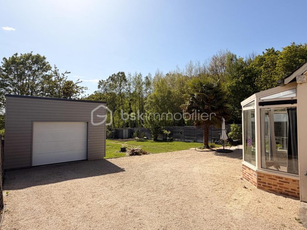Maison en pierre renovée 100m2 2 chambres – 4 pièces – 2 chambres – 100 m²