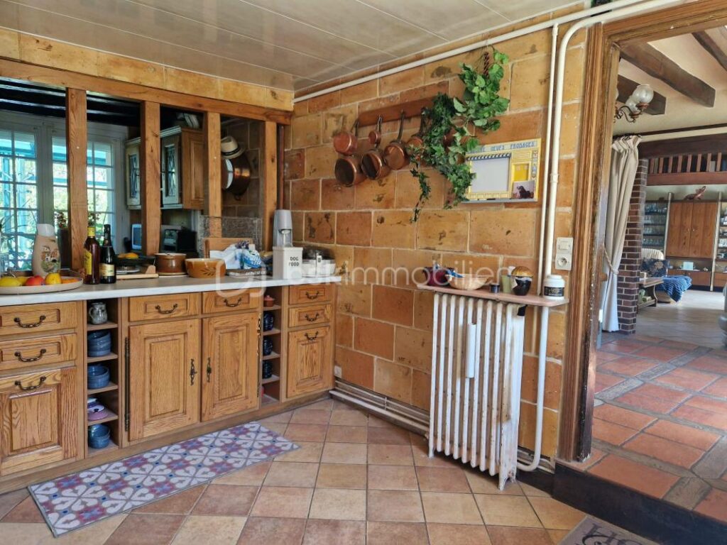Magnifique propriété avec jardin arboré, au calme et sans vis-à-vis ! – 11 pièces – 7 chambres – 381 m²