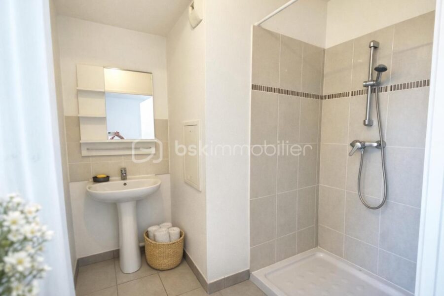 Appartement à vendre à Aubervilliers — Vue sur la ville — photo 19