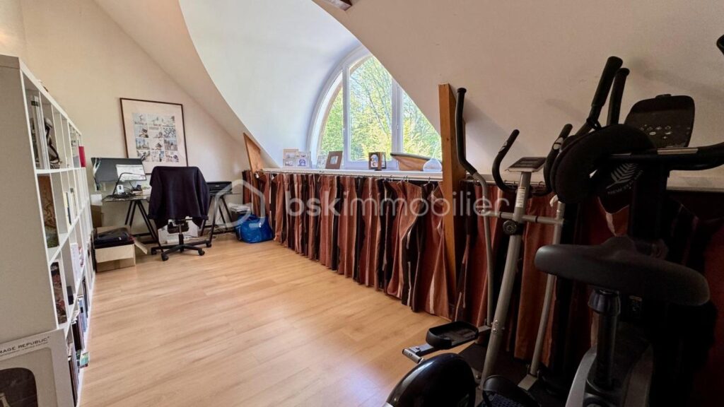 Très belle maison contemporaine familiale – 8 pièces – 175m2 – avec jardin – PACÉ – 8 pièces – 5 chambres – 175 m²