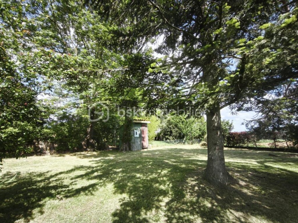 Charmant corps de ferme rénové – 6 pièces – 5 chambres – 205 m²