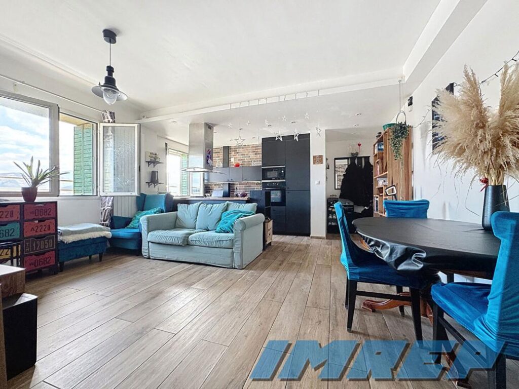 Bel appartement T4 de 67m2 belle vue Saint-Giniez 13008 MARSEILLE réf : 1072 – 4 pièces – 3 chambres – 67 m²