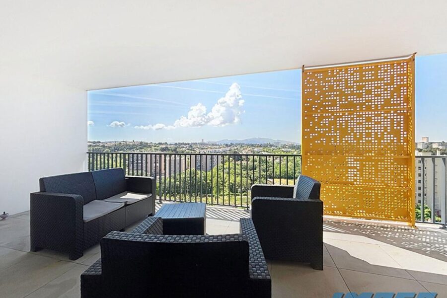 Appartement à vendre à Marseille — Vue sur la ville — photo 3