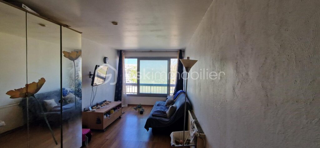 CARNON PORT-VENTE GRAND STUDIO AVEC VUE DEGAGEE- IDEAL INVESTISSEUR – 1 pièce – NR chambres – 26 m²