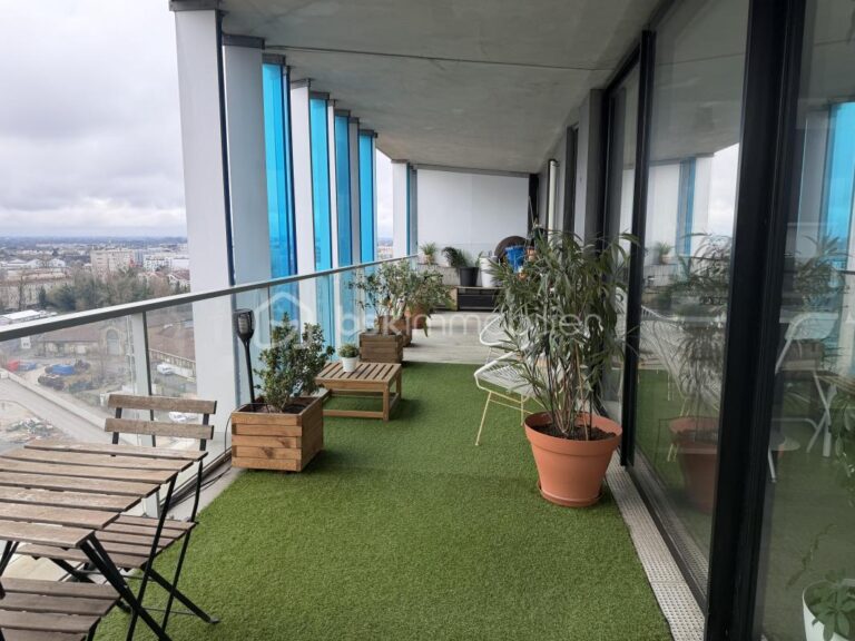 T3 de 68 m² avec TERRASSE de 45 m² et vue exceptionnelle – Bordeaux Euratlantique – 3 pièces – 2 chambres – 68 m²