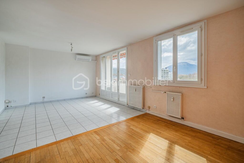 Appartement lumineux avec balcon et vue dégagée – 3 pièces – 1 chambre – 59 m²