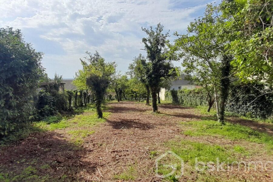 Terrain à vendre à La grande paroisse