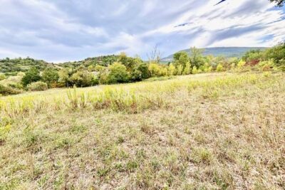 Terrain à vendre à Cournanel