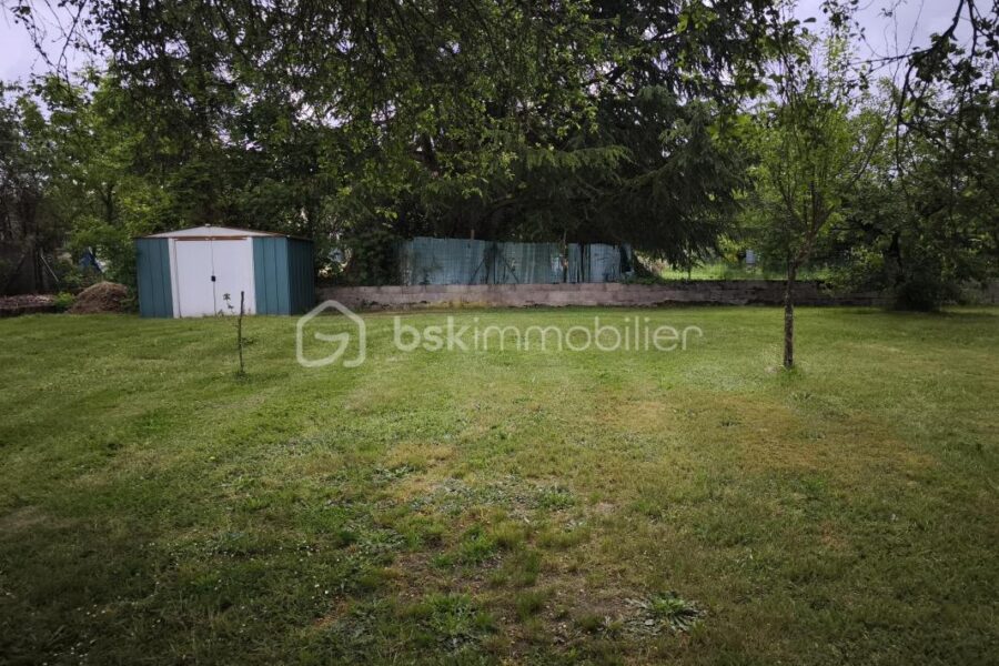 Terrain à vendre à La bussiere