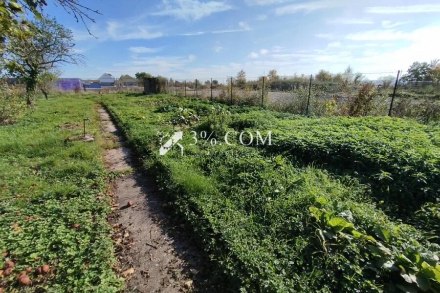 Terrain à vendre à Einville au jard