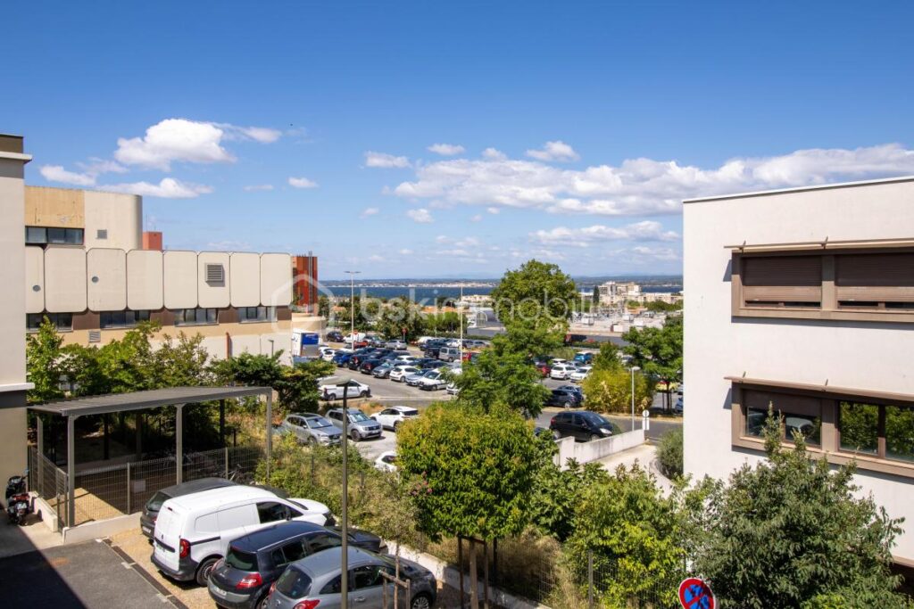 – Appartement de 39m² avec terrasse – – 2 pièces – 1 chambre – 39 m²