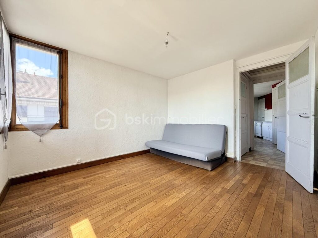 Appartement T2 à Annecy avec cave et grenier – Quartier des Romains – 2 pièces – 1 chambre – 52 m²