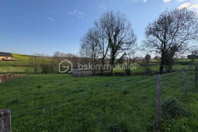 Terrain Constructible au calme – NR pièces – NR chambres – 1805 m²