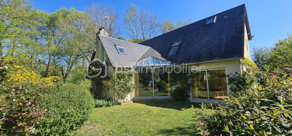 COUP DE COEUR – 6 pièces – 4 chambres – 151 m²