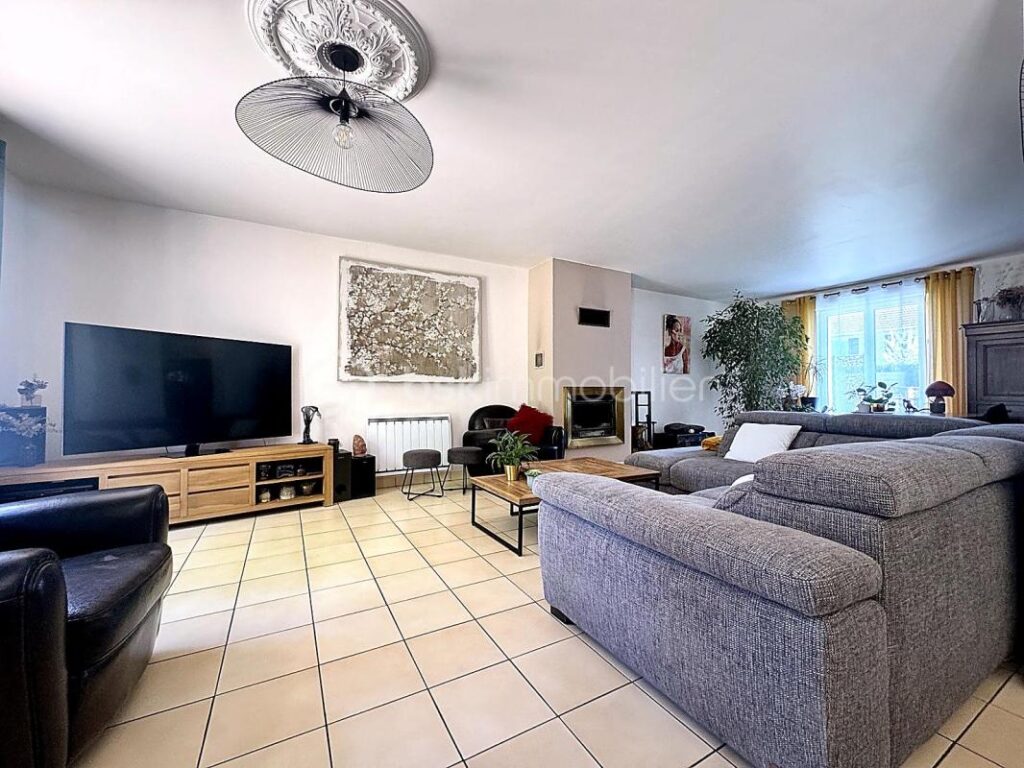 Marolles-en-Hurepoix – 6 pièces – 4 chambres – 178 m²