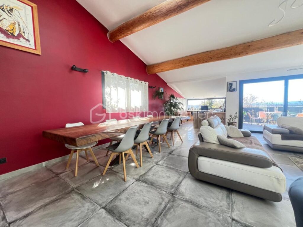 DOMAINE D’EXCEPTION 215m² – VUE CÉVENNES – SPA & GÎTE – 8 pièces – 4 chambres – 215 m²