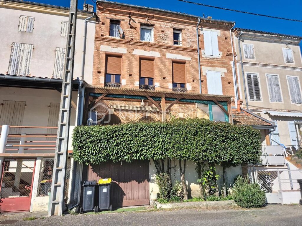 Maison au centre vue Garonne garage – 4 pièces – 3 chambres – 140 m²