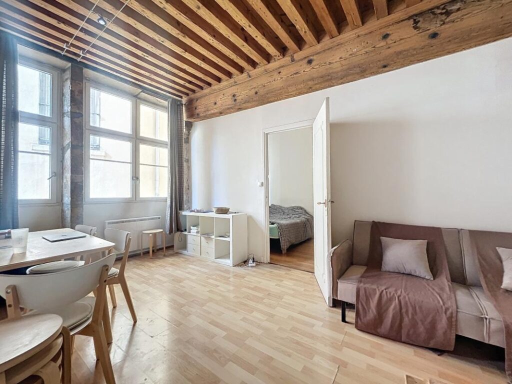 LOCATION LYON 5 APPARTEMENT T2 MEUBLE – 2 pièces – 1 chambre – 48 m²