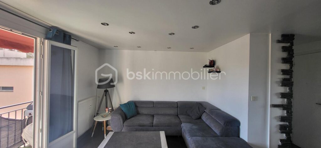 Appartement T4 Lumineux avec Balcon Plein Sud – Gap Sud – 4 pièces – 2 chambres – 74 m²