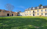 Domaine de charme sur les côteaux Est de Tarbes – NR pièces – NR chambres – 720 m²