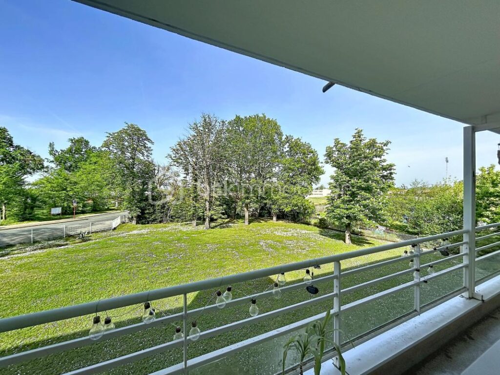 T3 lumineux au calme – À 2 min du tram La Gardette – 3 pièces – 2 chambres – 60 m²