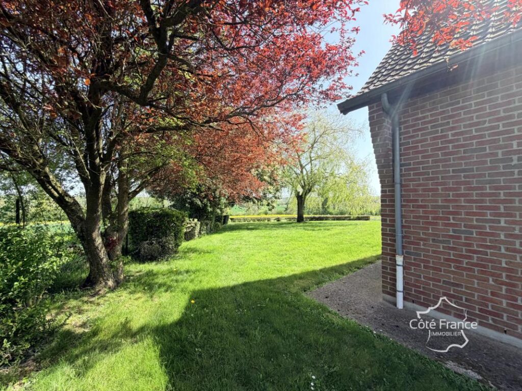 02120 Maison de caractère, cadre privilégié à SAISIR – 7 pièces – 5 chambres – 192 m²