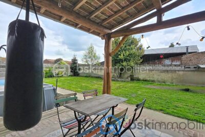 Maison semi-individuelle 4 chambres et parking spacieux – 6 pièces – 4 chambres – 162 m²