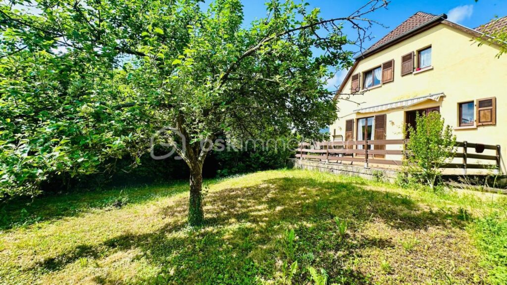 Maison traditionnelle de 1990 – 7 pièces – 5 chambres – 190 m²
