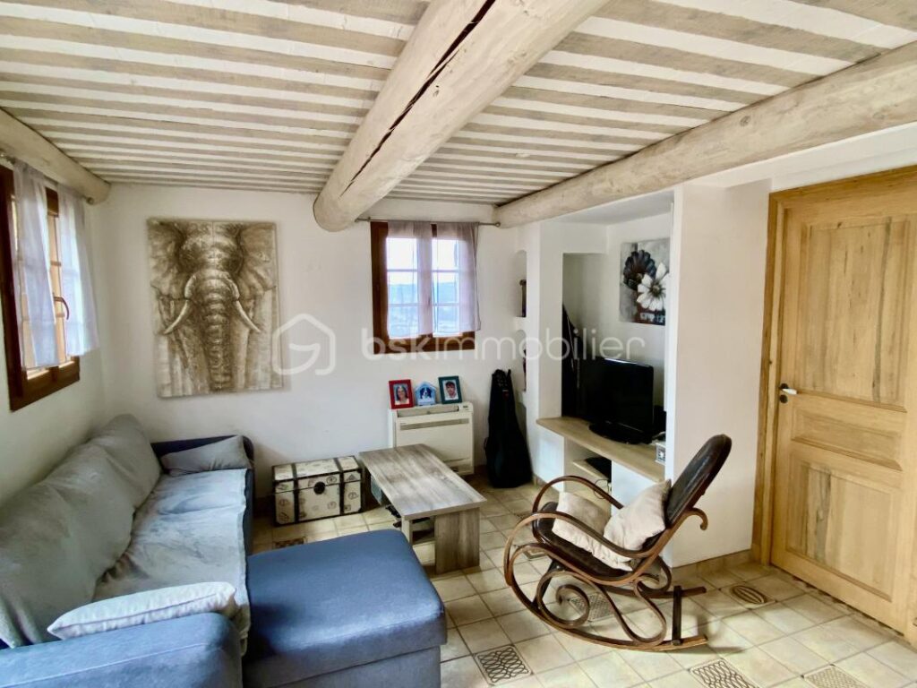 Charmante maison au calme avec une vue exceptionnelle – 2 pièces – 1 chambre – 40 m²