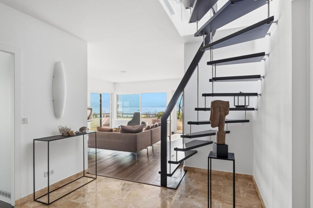 Annecy Le Vieux appartement 6 pièces – terrasse sommitale – 6 pièces – 3 chambres – 138 m²