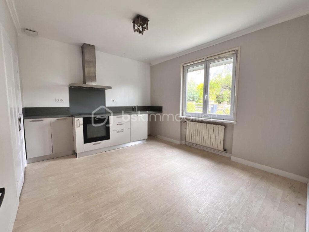 Maison de 4 chambres avec jardin – 4 pièces – 4 chambres – 100 m²